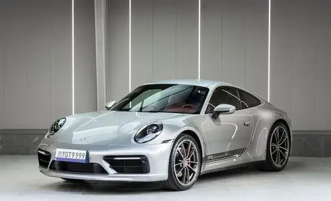 Porsche 911 2019