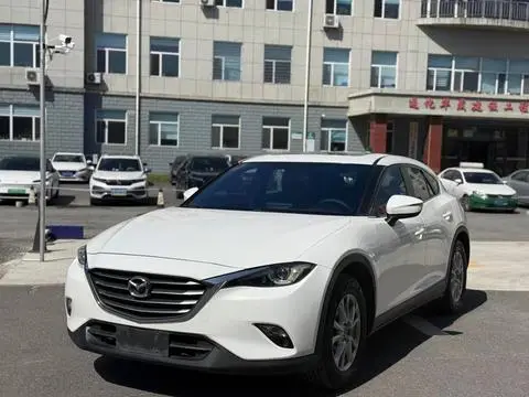Mazda CX-4 2016 — фото 1