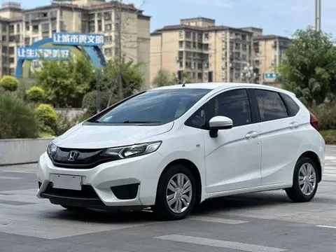 Honda Fit 2014 — фото 1