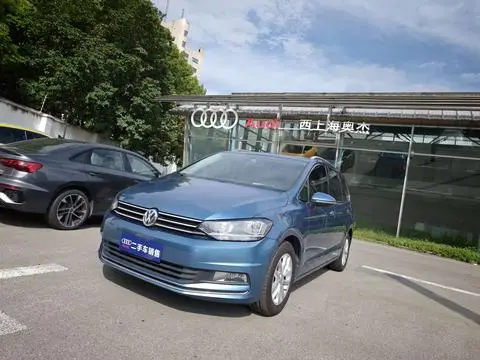 Volkswagen 途安L 2016