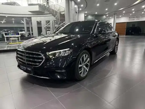 Mercedes-Benz E-Class 2024