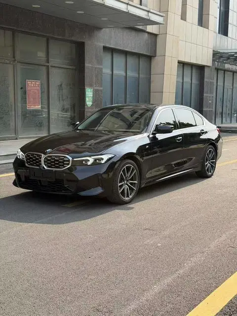 BMW 3 Series 2025