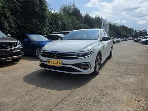 Volkswagen Bora 2023