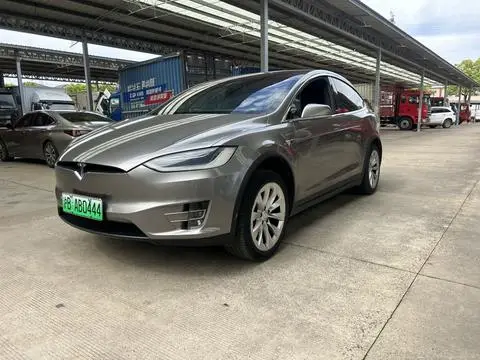 Tesla Model X 2016