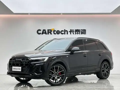 Audi Q7 2025