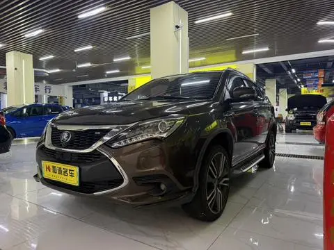 BYD Tang DM 2017