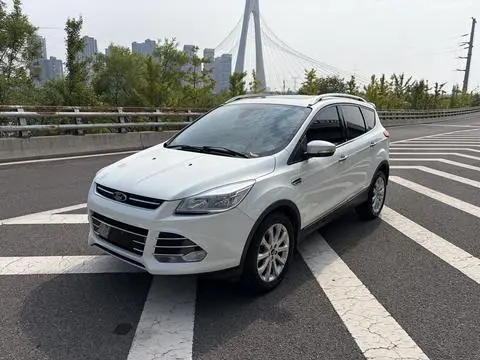Ford 翼虎 2015
