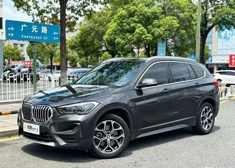 BMW X1 2021