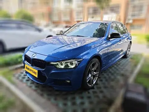 BMW 3 Series 2018 — фото 1