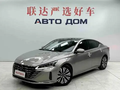 Nissan Teana 2022