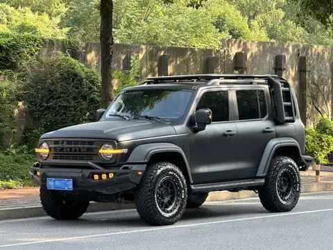TANK 300 2023