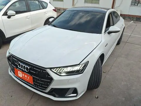 Audi A7L 2022 — фото 1