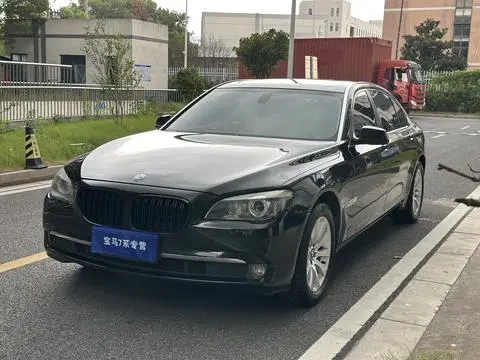 BMW 7 Series 2011