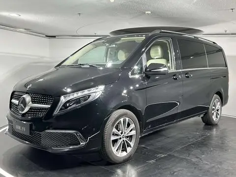 Mercedes-Benz V-Class 2021