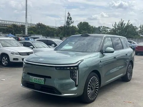 IM Motors 智己LS8 2026