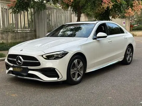 Mercedes-Benz C-Class 2022