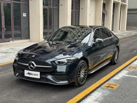Mercedes-Benz C-Class 2024