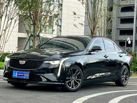 Cadillac CT4 2022