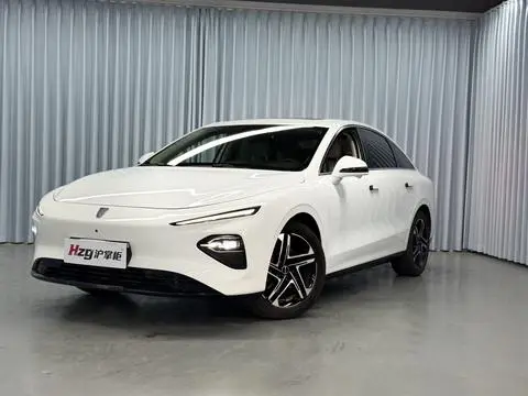 Roewe D7 EV 2023