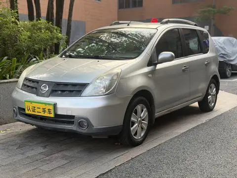 Nissan 骊威 2007