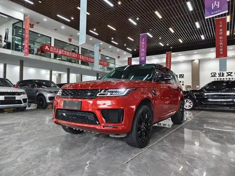 Land Rover 揽胜运动 2022 — фото 1