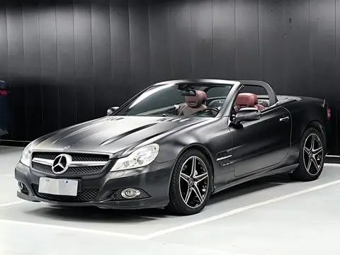 Mercedes-Benz SL-Class 2010