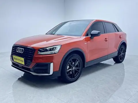Audi Q2L 2018