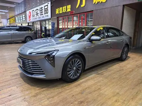 Buick 君越 2025