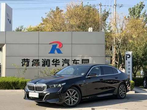 BMW i5 2025