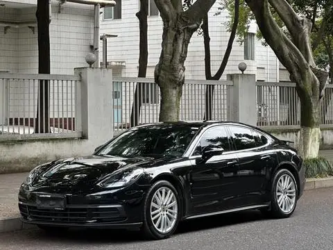 Porsche Panamera 2017