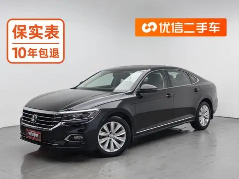 Volkswagen Passat 2019 — фото 1