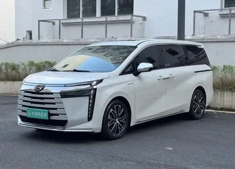GAC E8 PHEV 2024