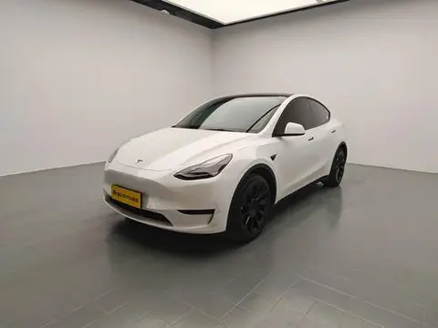 Tesla Model Y 2022 — фото 1