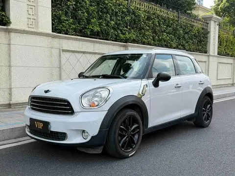MINI COUNTRYMAN 2011