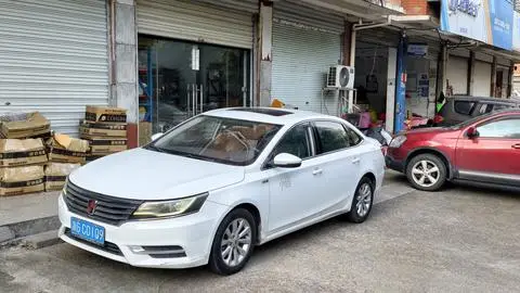 Roewe i6 Classic 2017