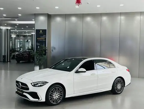 Mercedes-Benz C-Class 2022
