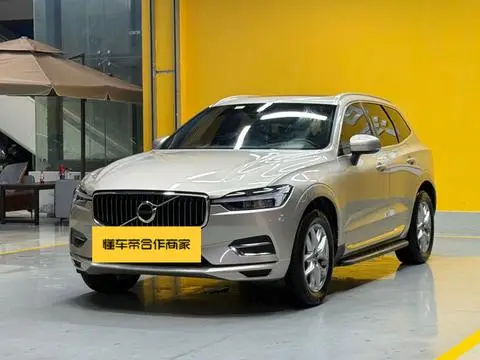 Volvo XC60 2021