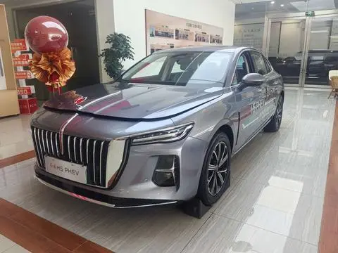 Hongqi H5 PHEV 2025