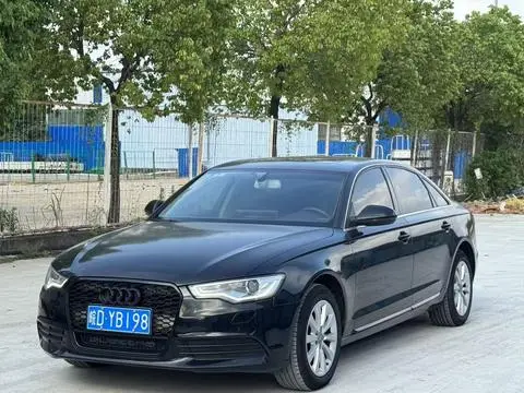 Audi A6L 2015 — фото 1