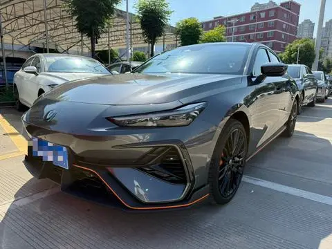 Changan UNI-V 2025