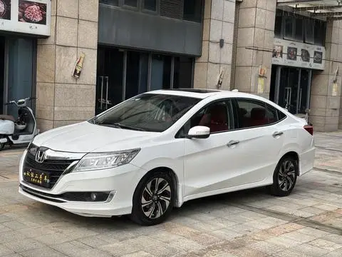 Honda Crider 2016