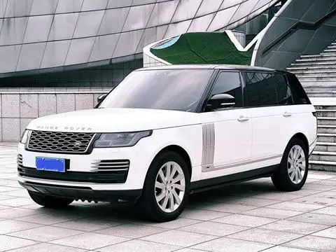Land Rover 揽胜 2019 — фото 1