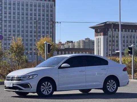 Volkswagen Bora 2023