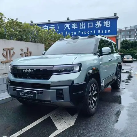 BYD Leopard 8 2025