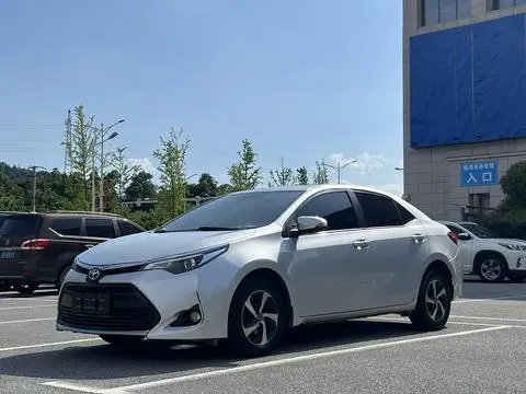 Toyota 雷凌 2017