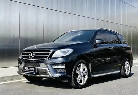 Mercedes-Benz M-Class 2012