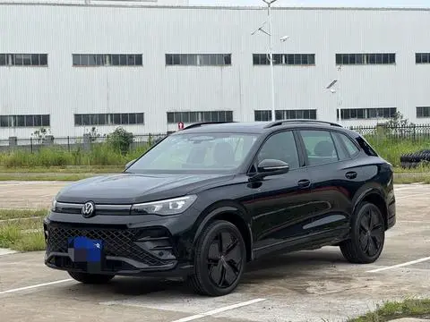 Volkswagen Tiguan L 2024
