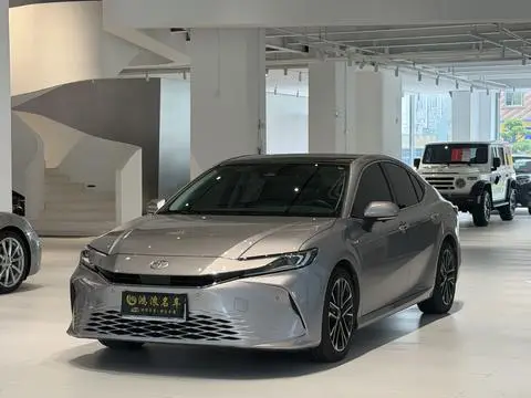 Toyota Camry 2024