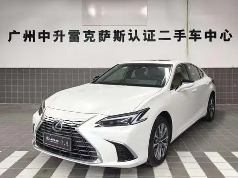 Lexus ES 2025 — фото 1