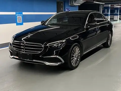 Mercedes-Benz E-Class 2023